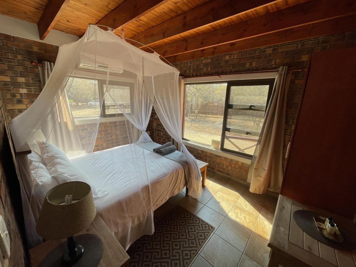 Nghala Self-Catering Holiday Home Marloth Park Extérieur photo